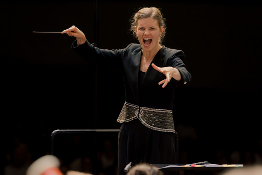 Anna Sułkowska-Migoń has been awarded the Neeme Järvi Prize at the 2023 Gstaad Conducting Academy.